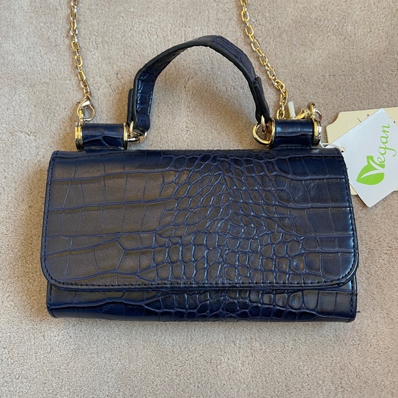 NWT Handbag Republic VEGAN handle crossbody/clutch - Picture 2 of 5